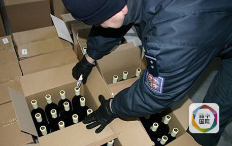 俄官员建议卖假酒按恐怖主义论处