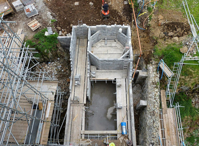 苏格兰800年古堡将变豪华酒店 改造中发现500年密室