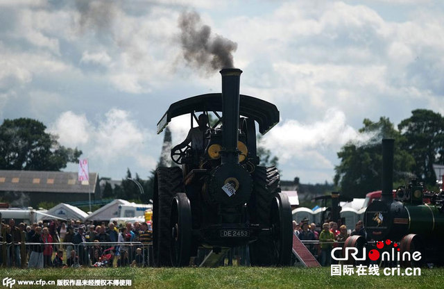 英国举办蒸汽机集会 穿越时空回到蒸汽时代