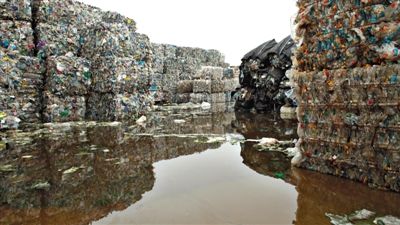 徹底對“洋垃圾”説不！2021年元旦起中國全面禁止進口固體廢物