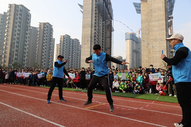 2020年西安浐灞生態區首屆青少年三跳競賽開賽