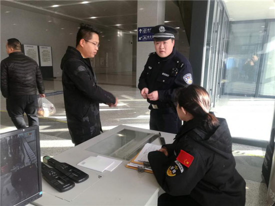 石济高铁开通一周年：铁路民警守护保平安