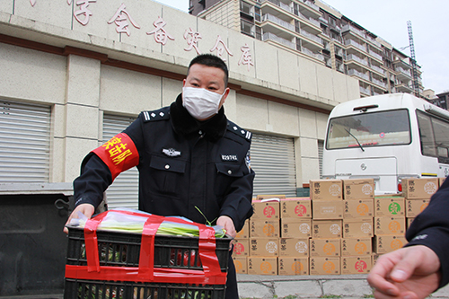 战队战疫有保障记绵阳市公安局交警支队里最可爱的人