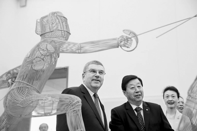 第九届中国体育美术作品展览开幕