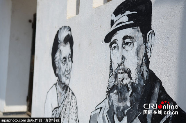 保加利亞小鎮街頭塗鴉 世界名人"大聚會" 保加利亞小鎮街頭塗鴉 世界名人"大聚會"