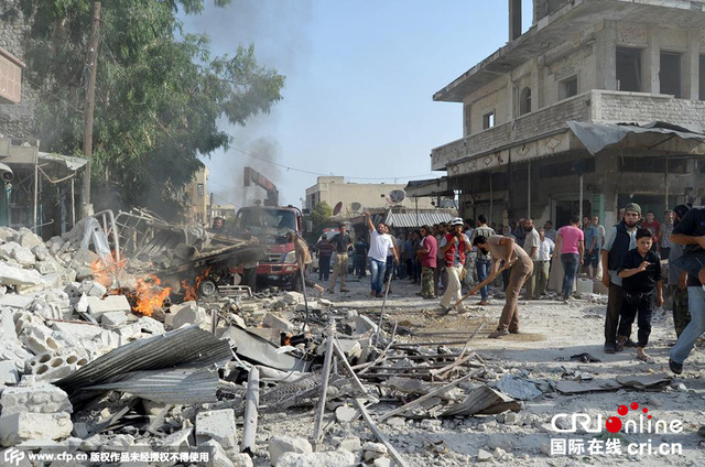 敘利亞一軍機在居民區墜毀 25人喪生數十人受傷