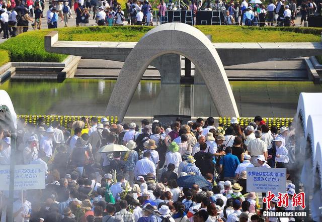 广岛核爆70周年纪念日 市民"呛声"安倍反安保