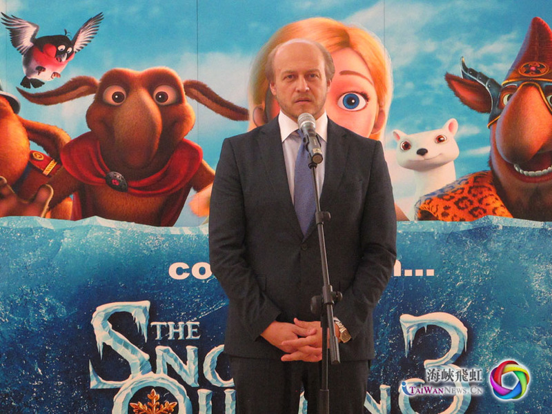 俄罗斯驻华使馆临时代办陶米恒在签约仪式上发言。(赵祎 摄)