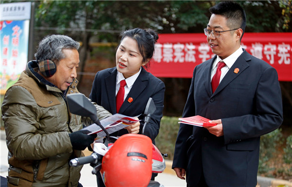 陜西渭南：普法宣傳進社區 法治觀念入人心