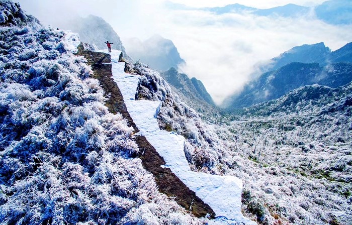 秀山川河盖雪景图片图片