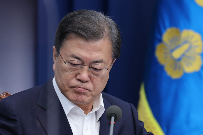 韓國總統文在寅向國民致歉：政局混亂 非常抱歉