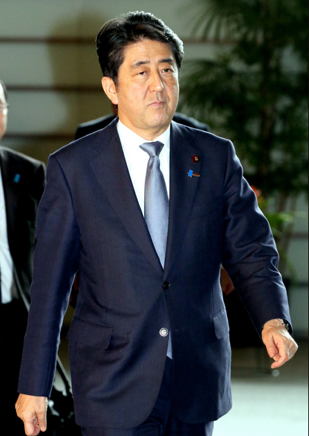 安倍发表战后70周年谈话 提及道歉