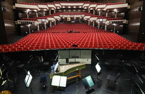 2020年"歪果仁"选中的年度词汇，其实都说了一件事