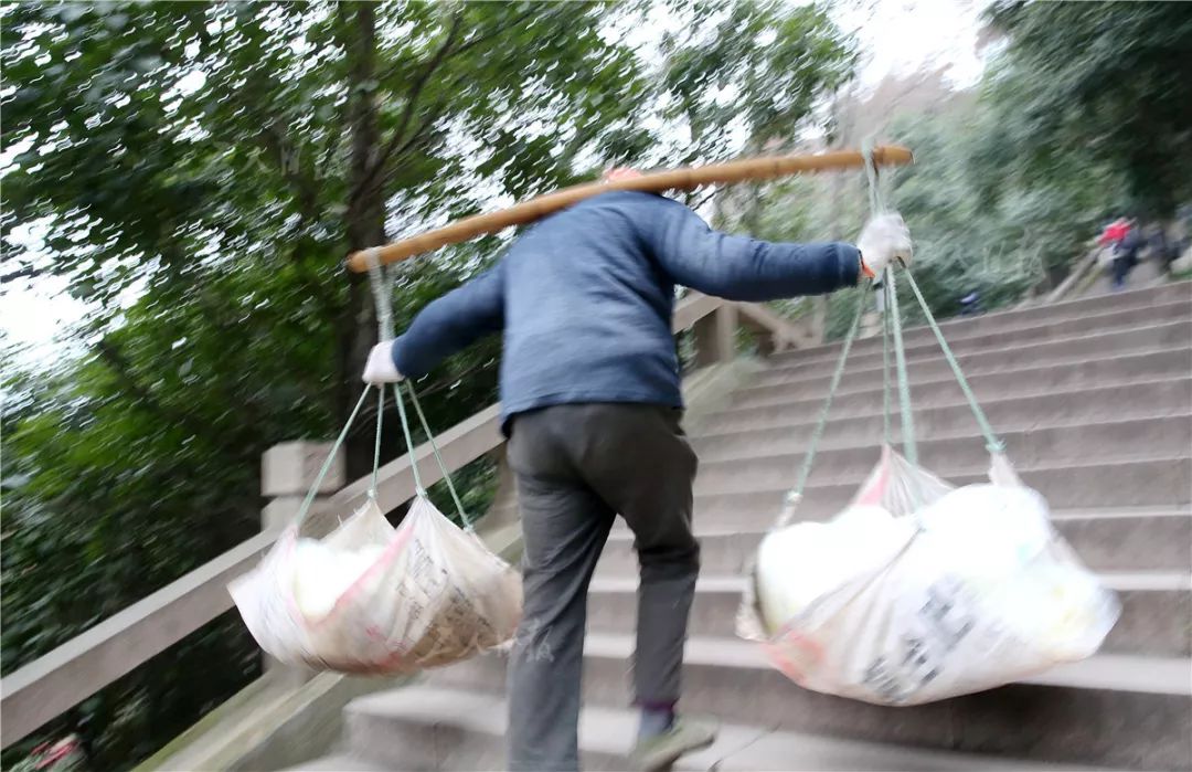 新年来了我在岗位迎接2019