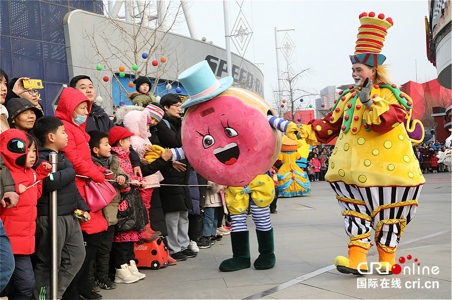 北京歡樂谷百藝鬧春 邀遊客歡度中國年