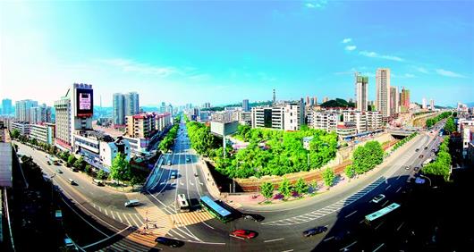 传统“山城”迈向山水园林城市