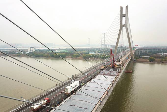 鎮江市潤揚大橋雙向車道將恢復通行