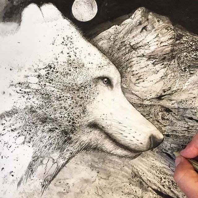 加拿大畫家紙上潑墨 混沌中創造精美作品 加拿大畫家紙上潑墨 混沌中創造精美作品