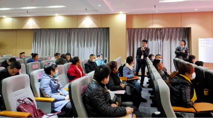 重慶巴南區首個殘疾人電子商務技能培訓班順利結業