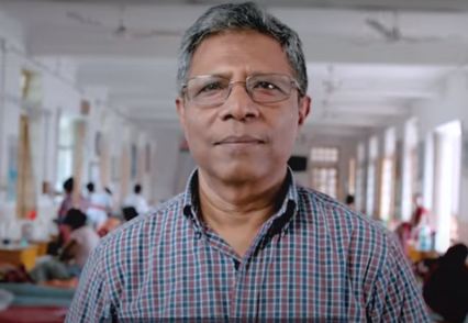 কফিহাউসের আড্ডা: বাংলাদেশে কোভিড-১৯ মহামারী এবং টিকা গবেষণার সর্বশেষ অবস্থা নিয়ে ডাঃ সমীর সাহার সঙ্গে আড্ডা