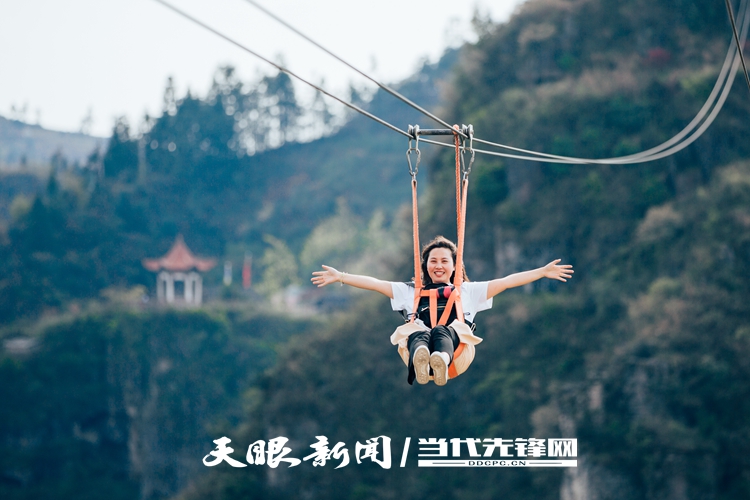 【决胜2020】铜仁市万山区：靠上朱砂古镇 老汉的竹背篓值钱了