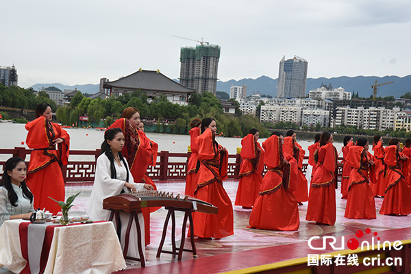 2017中国(广元)女儿节隆重开幕