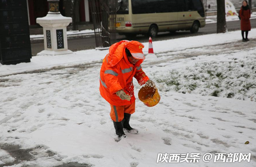 春节假期一场大雪浓了年味 美了不起眼的景和人