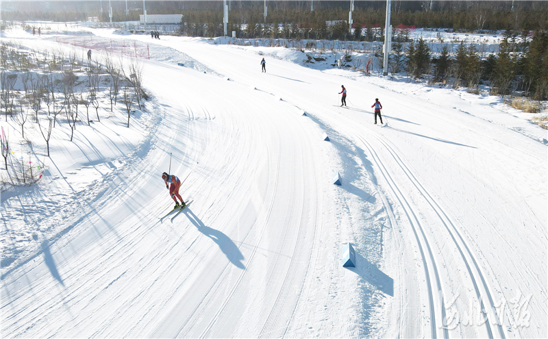 河北省第二屆冰雪運動會越野滑雪比賽結束