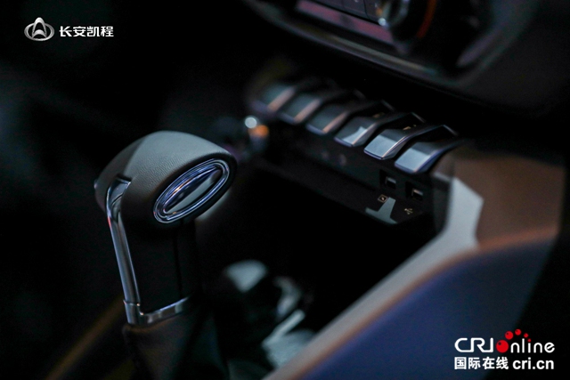 售价9.98-13.48万元 长安凯程F70汽油自动挡上市