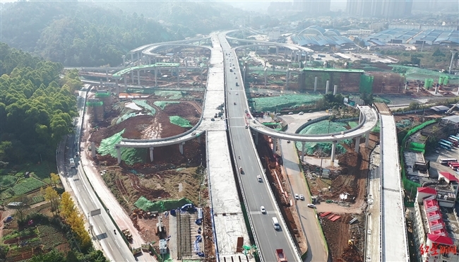 成都东西城市轴线最新进展：五环右幅主线高架桥预计年底通车