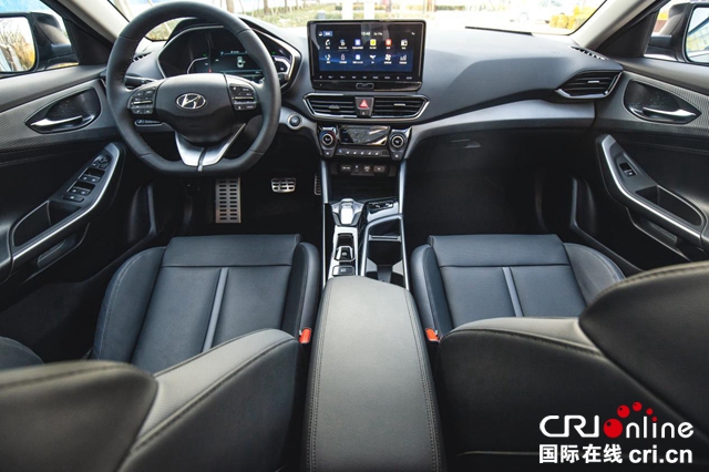 汽车频道【焦点轮播图】北京现代菲斯塔纯电动——加速“抢滩”合资纯电动市场