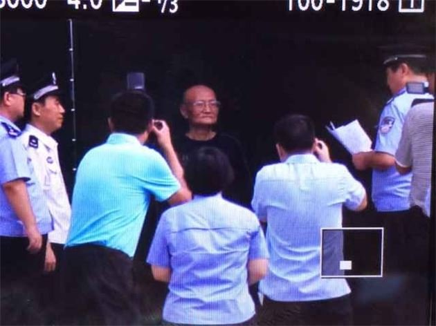 河南首批3名特赦犯出獄 85歲男子曾參加抗日戰爭(組圖)