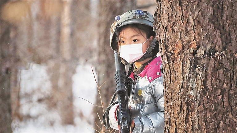 冰雪小勇士 雪場角逐