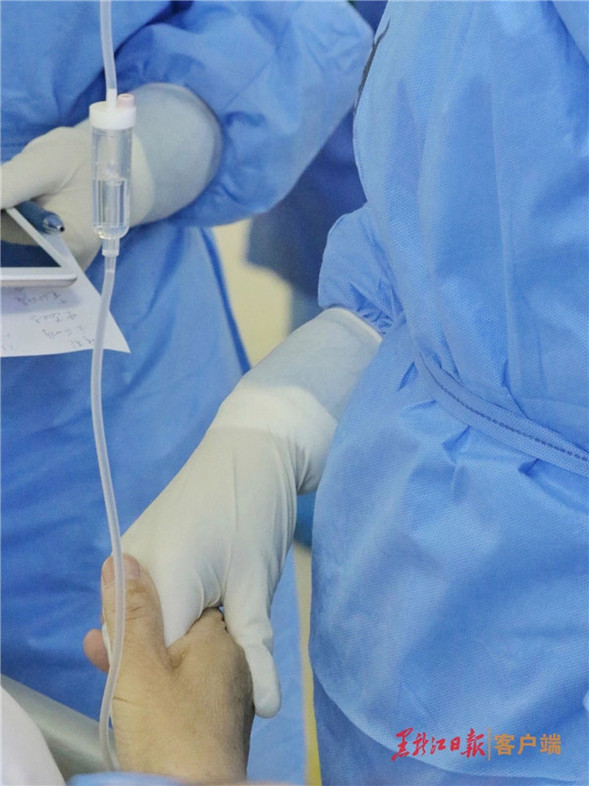 6小時的使命丨一件防護服的自述:趙鳴雁和我