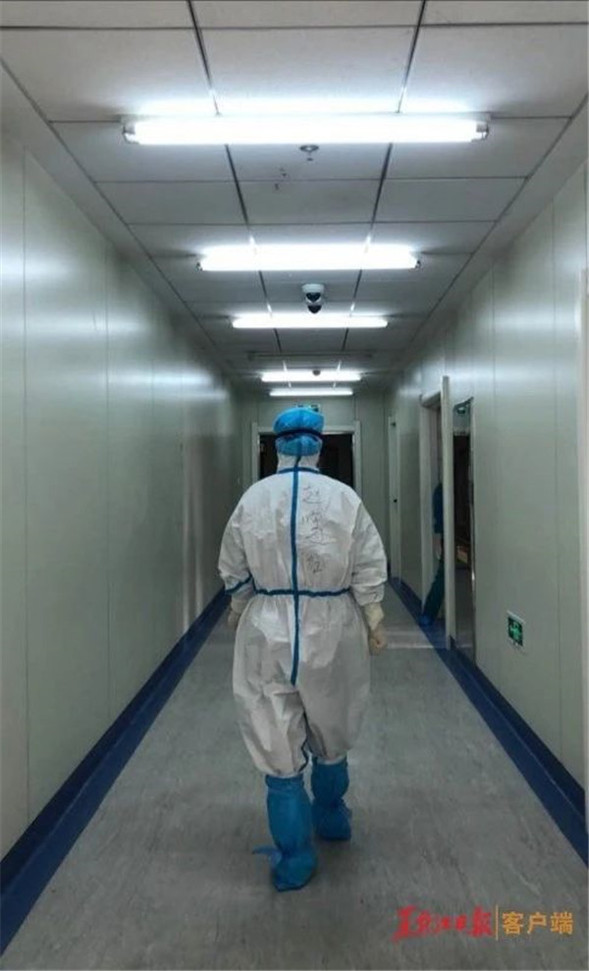 6小時的使命丨一件防護服的自述:趙鳴雁和我