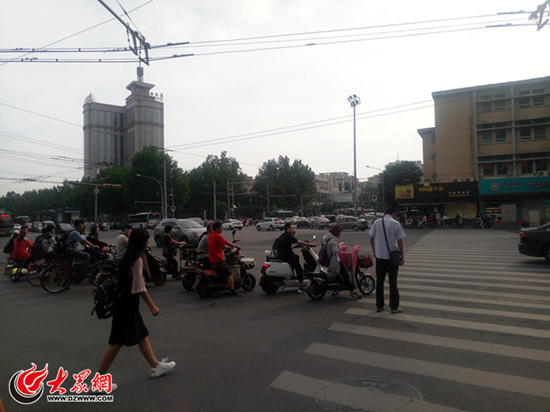 济南周四开始气温回升至30℃以上_fororder_W020170904407047594589_副本