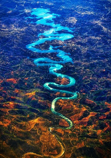 天宮一號拍到一條河道形似“中國龍”