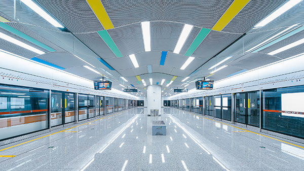 全长近70公里 成都地铁6号线开通运营