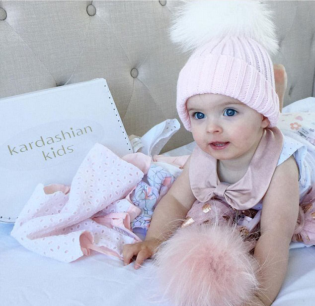 澳大利亞萌寶長睫毛大眼睛俘獲13萬粉絲 澳大利亞萌寶長睫毛大眼睛俘獲13萬粉絲