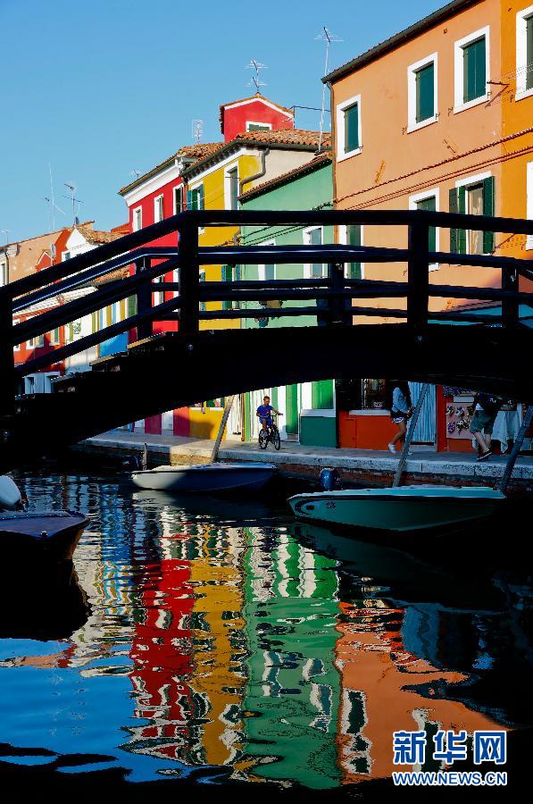 彩色小岛布拉诺："世界上色彩最丰富的地方"
