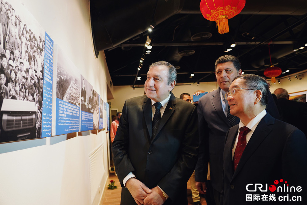 “中国改革开放四十年”主题国际巡展在埃及举行-国际在线