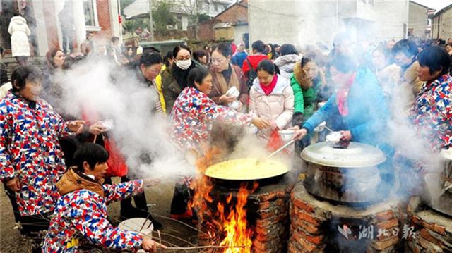 鄂州市鄂城區汀祖鎮第二屆糍粑節舉行