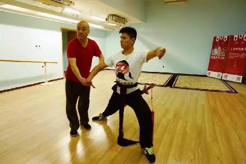 【文化 图文】这个80后 想做重庆川剧圈“吴京” 【文化 图文】这个80后 想做重庆川剧圈“吴京”