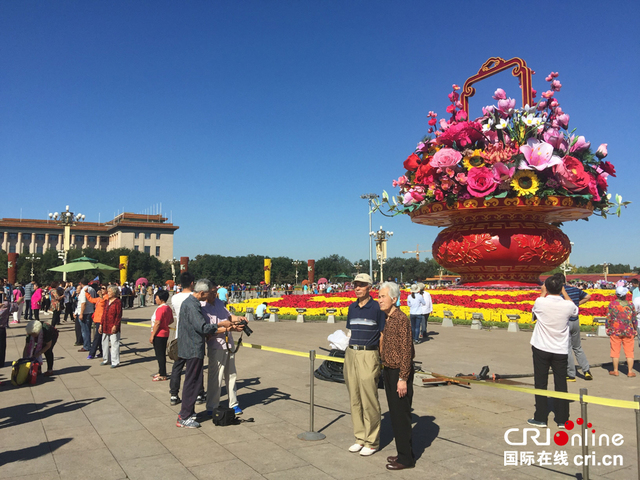 天安門廣場“大花籃”搭建完成 首次展示十大名花