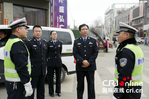 【河南在线-文字列表】【移动端-文字列表】河南义马公安坚守岗位不打烊 圆满完成春节安保任务