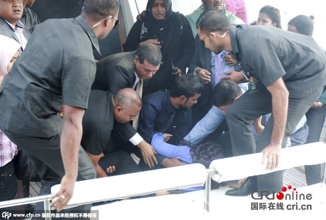 马尔代夫总统乘坐游艇发生爆炸 总统夫人受伤