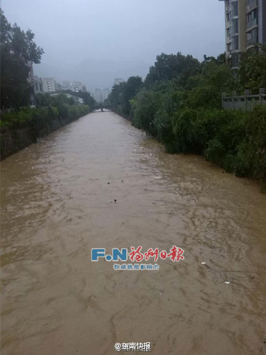 台风“杜鹃”在福建莆田登陆 福建沿海局部有特大暴雨