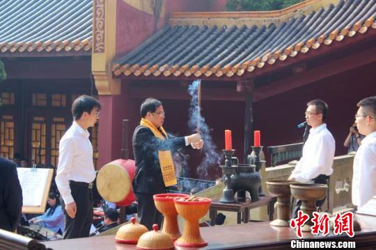 岳麓書院舉行祭孔大典 沿用規(guī)格最高的“釋奠禮”