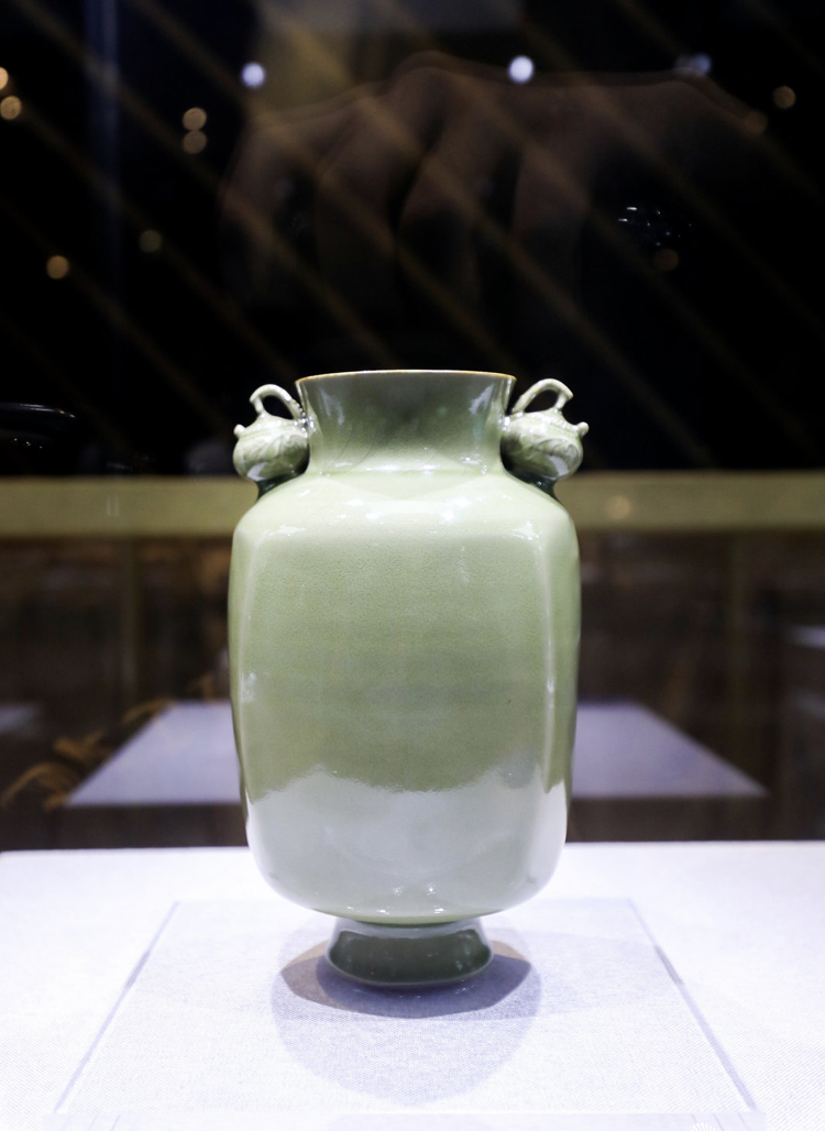 在上海之巅展示陶瓷技艺的“中国高度”