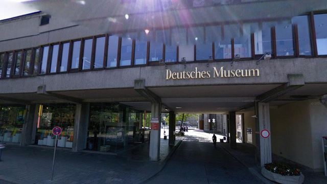 德国博物馆翻修挖出二战未爆炸弹 重达250公斤